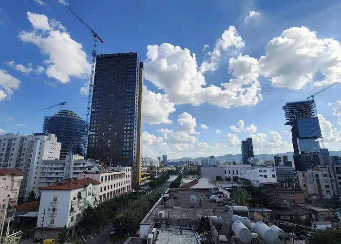 Julio Tirana Center Apartment
