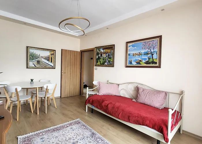 Julio Tirana Center Apartment